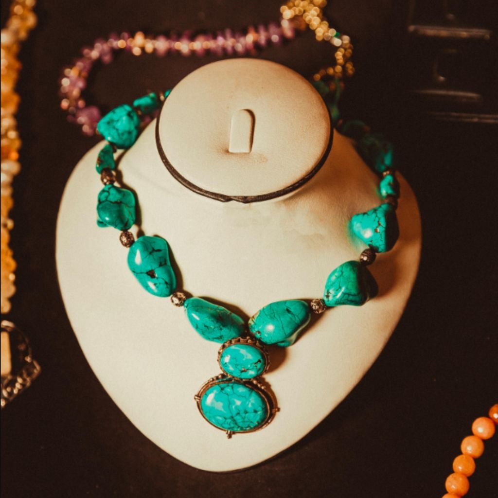 Best Gemstone Shop in Dunlop