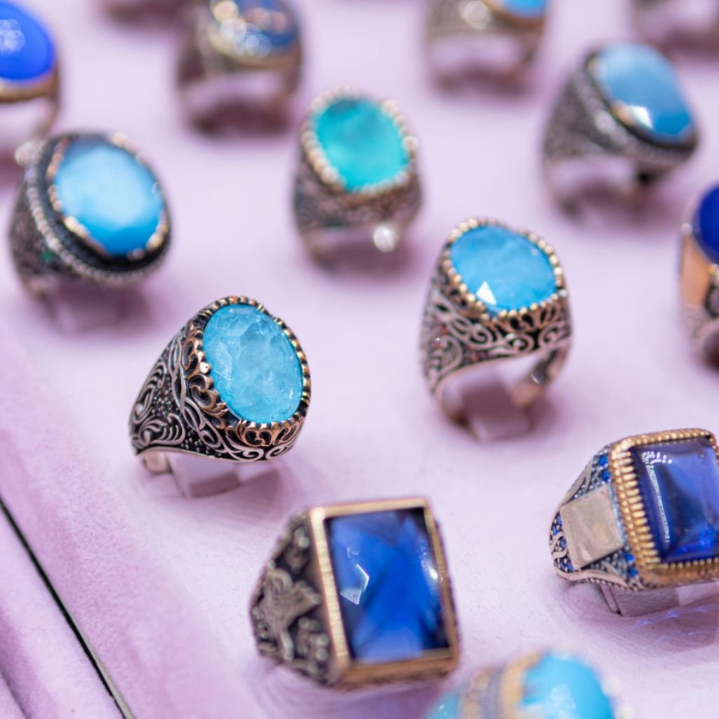 Gemstone Shop in Shyamnagar