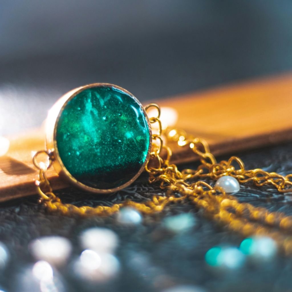 Madhyamgram Gems Shop